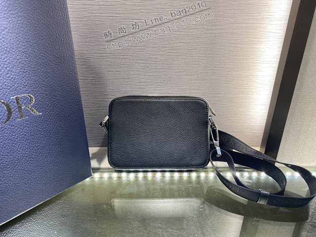 Dior男女同款包 迪奧ESSENTIALS新年限量款牛轉乾坤相機包 Dior肩背斜挎包  dfk1500